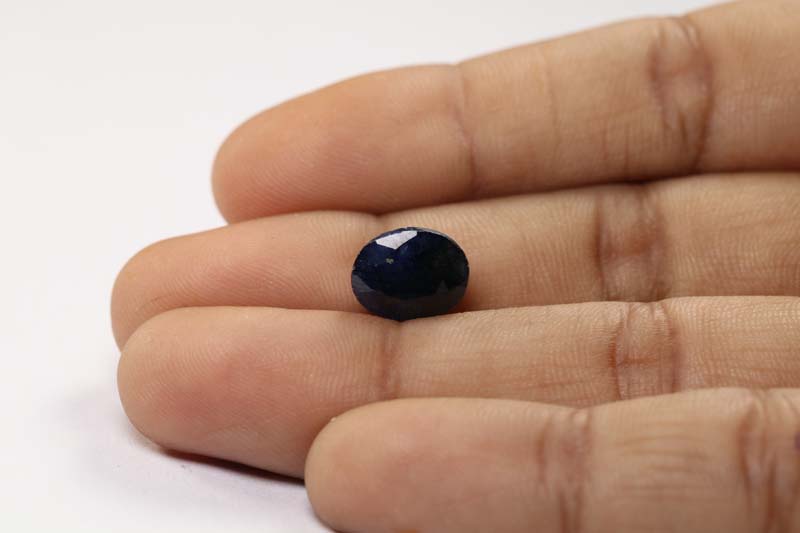 Blue Sapphire 5.79 Ct.