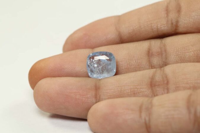 Blue Sapphire 5.51 Ct.