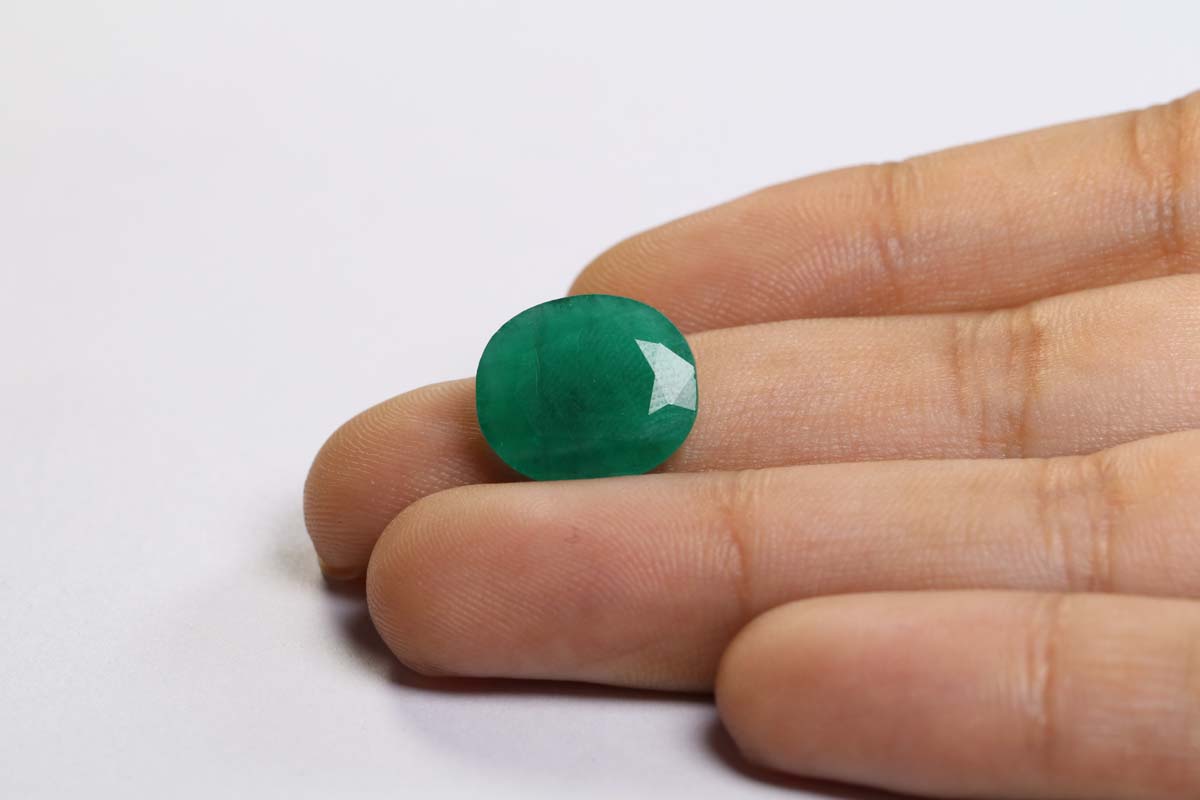 Emerald 5.07 Ct.