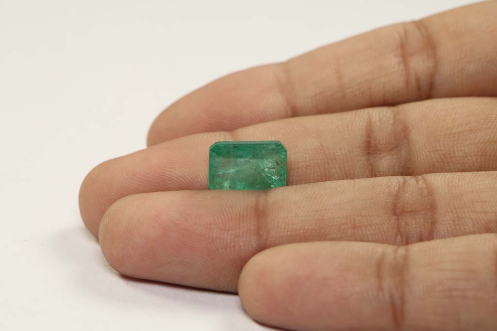 Emerald 5.05 Ct.