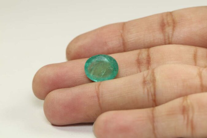 Emerald 5.59 Ct.