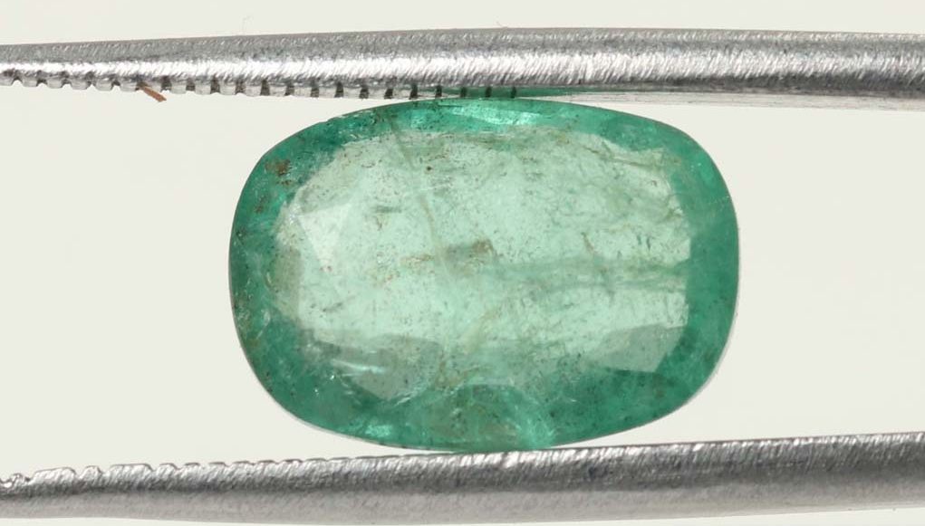 Emerald 3.72 Ct. Emerald 3.72 Ct.