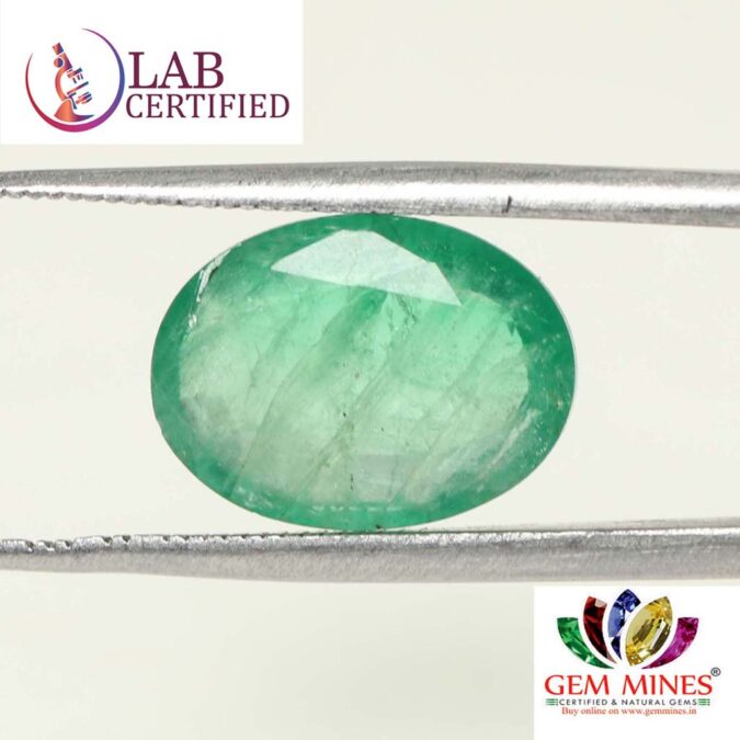 Emerald 4.35 Ct. Emerald 4.35 Ct.