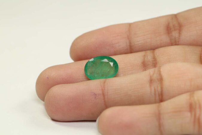 Emerald 4.35 Ct. Emerald 4.35 Ct.