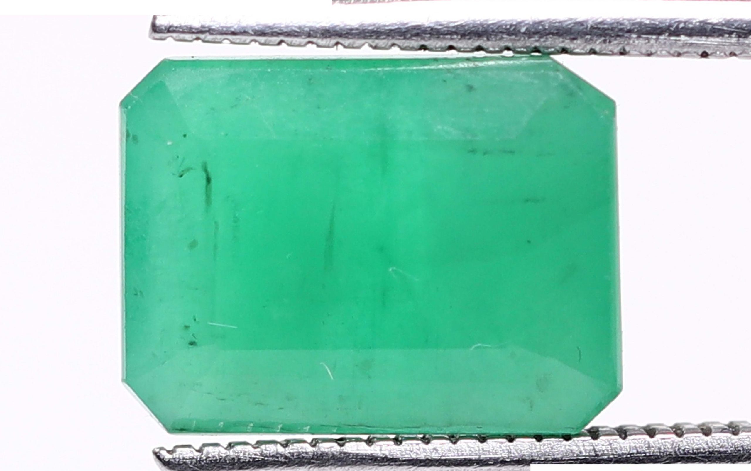Emerald 4.21 Ct.