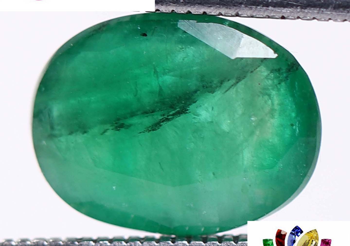 Emerald 3.7 Ct. Emerald 3.7 Ct.