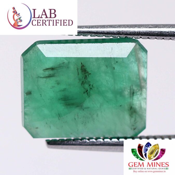 Emerald 2.87 Ct. Emerald 2.87 Ct.