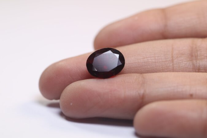Garnet 3.85 Ct. Garnet 3.85 Ct.