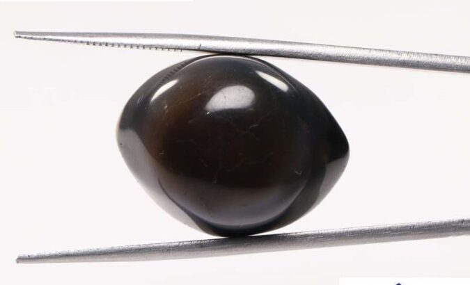 Hakik Eye 32.42 Ct.