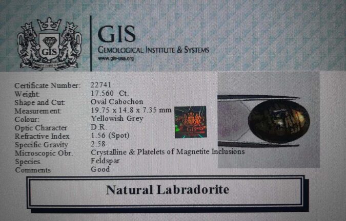 Labradorite 17.56 Ct. Labradorite 17.56 Ct.