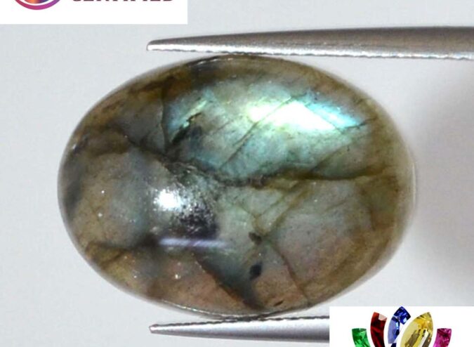 Labradorite 17.06 Ct.