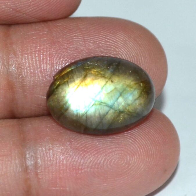 Labradorite 11.84 Ct. Labradorite 11.84 Ct.