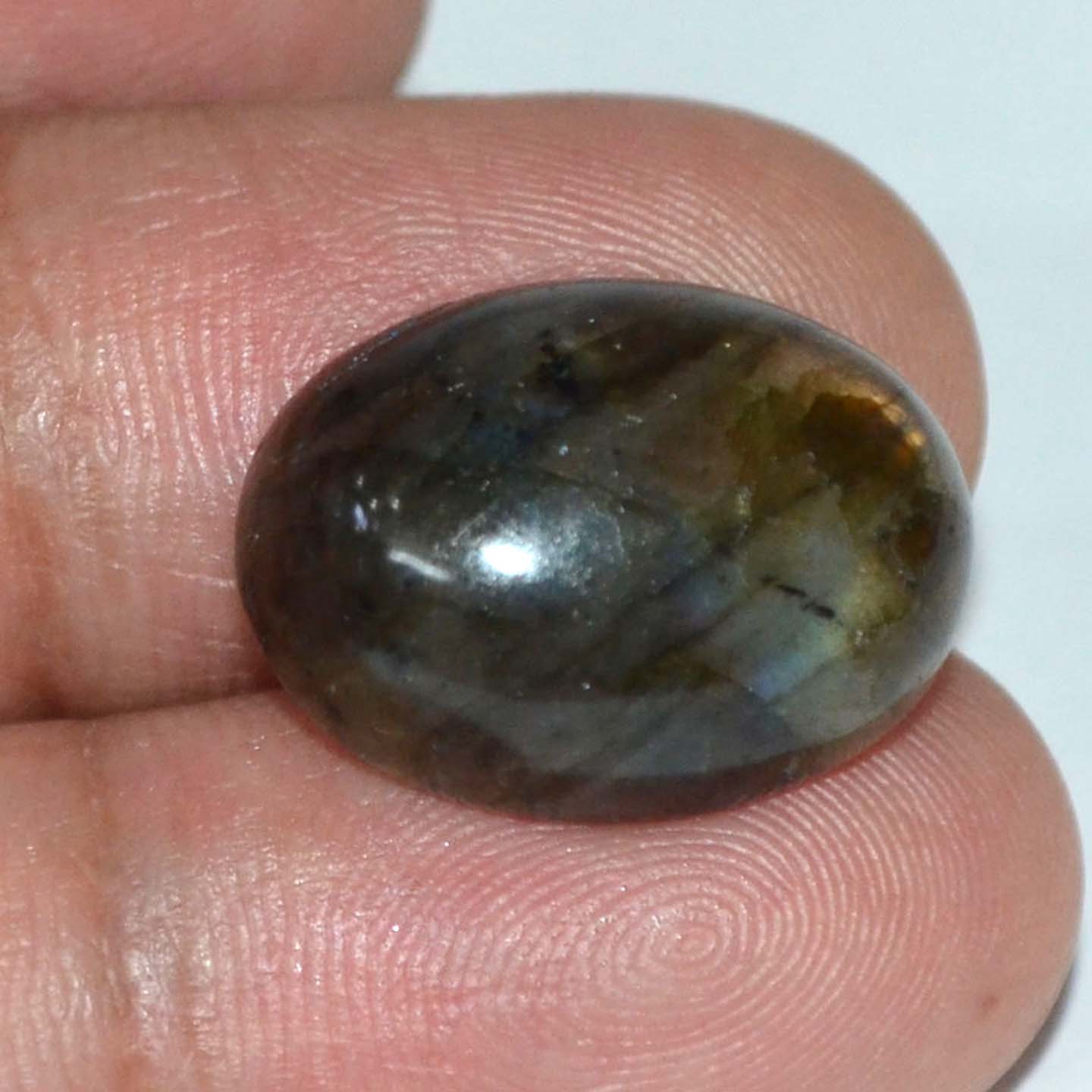Labradorite 16.88 Ct.