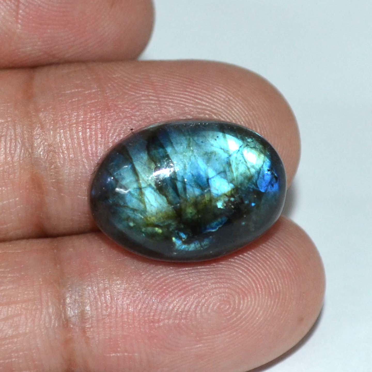 Labradorite 16.65 Ct.