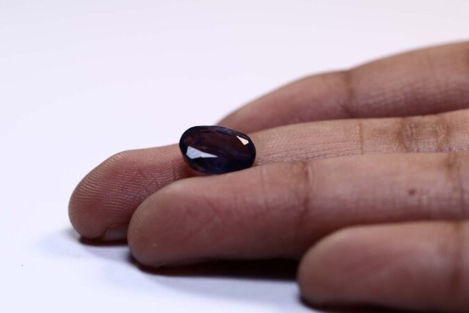 Iolite(Nilli) 2.56 Ct.