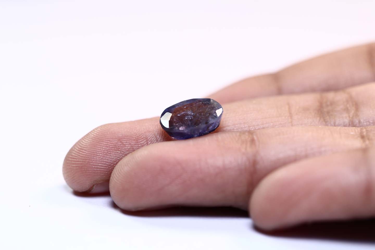 Iolite(Nilli) 3.18 Ct.
