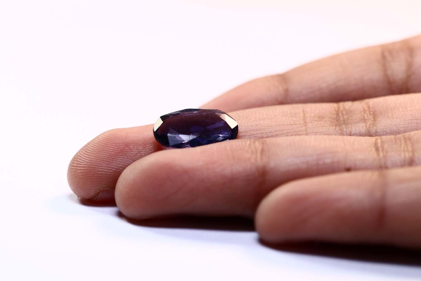 Iolite(Nilli) 3.39 Ct.