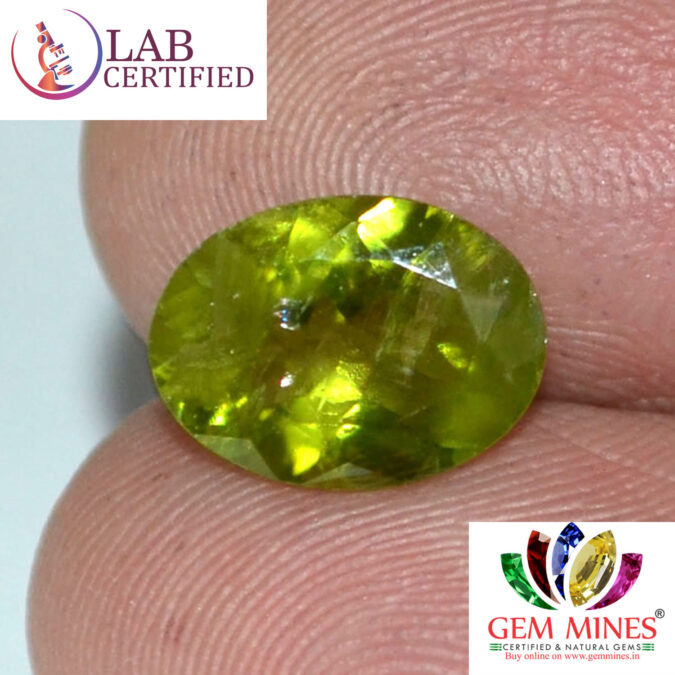 Peridot 2.81 Ct. Peridot 2.81 Ct.