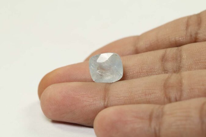 Sapphire 7.9 Ct. Sapphire 7.9 Ct.