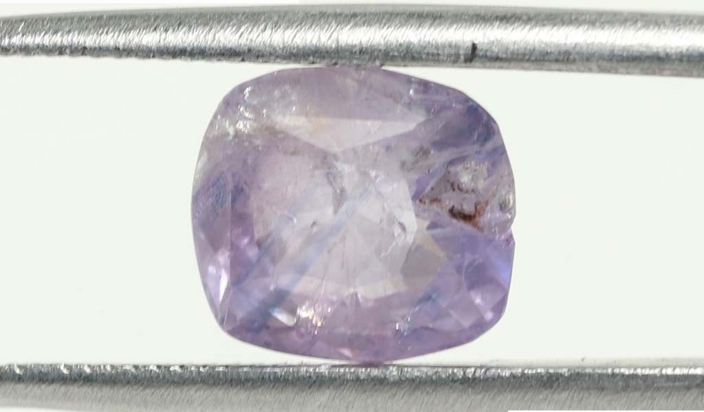 Natural sapphire 3.3 Ct.