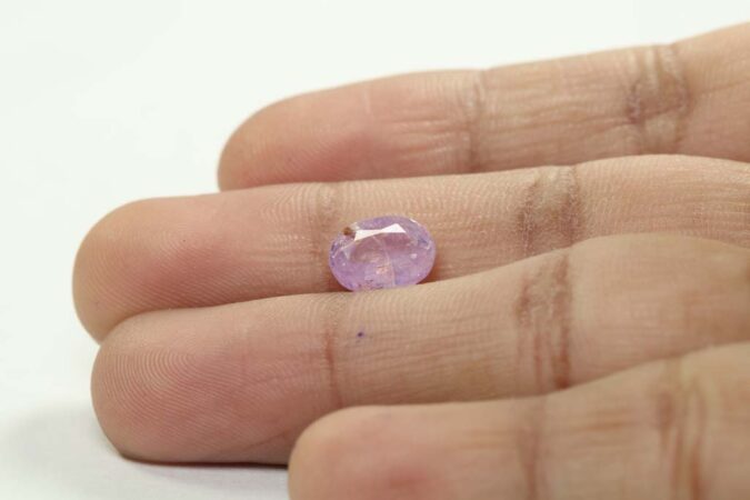 Natural sapphire 2.57 Ct.