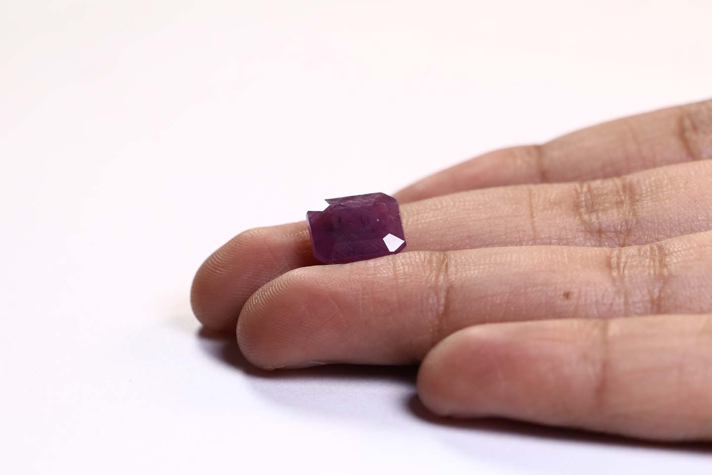 Ruby 4.98 Ct. Ruby 4.98 Ct.