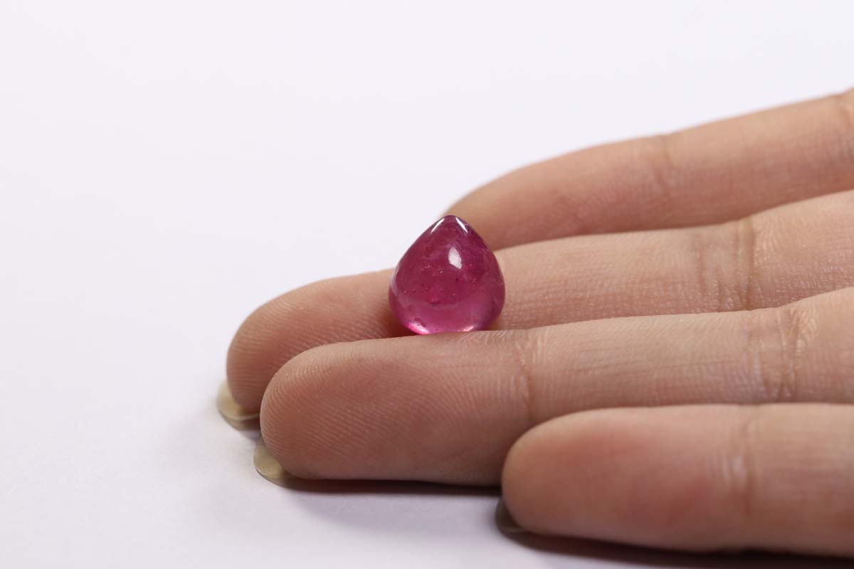 Ruby 6.38 Ct.