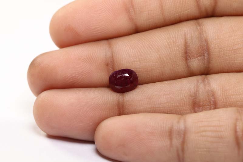 Ruby 2.39 Ct.