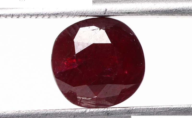 Ruby 3.71 Ct. Ruby 3.71 Ct.