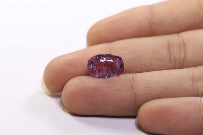 Spinel 4.88 Ct.