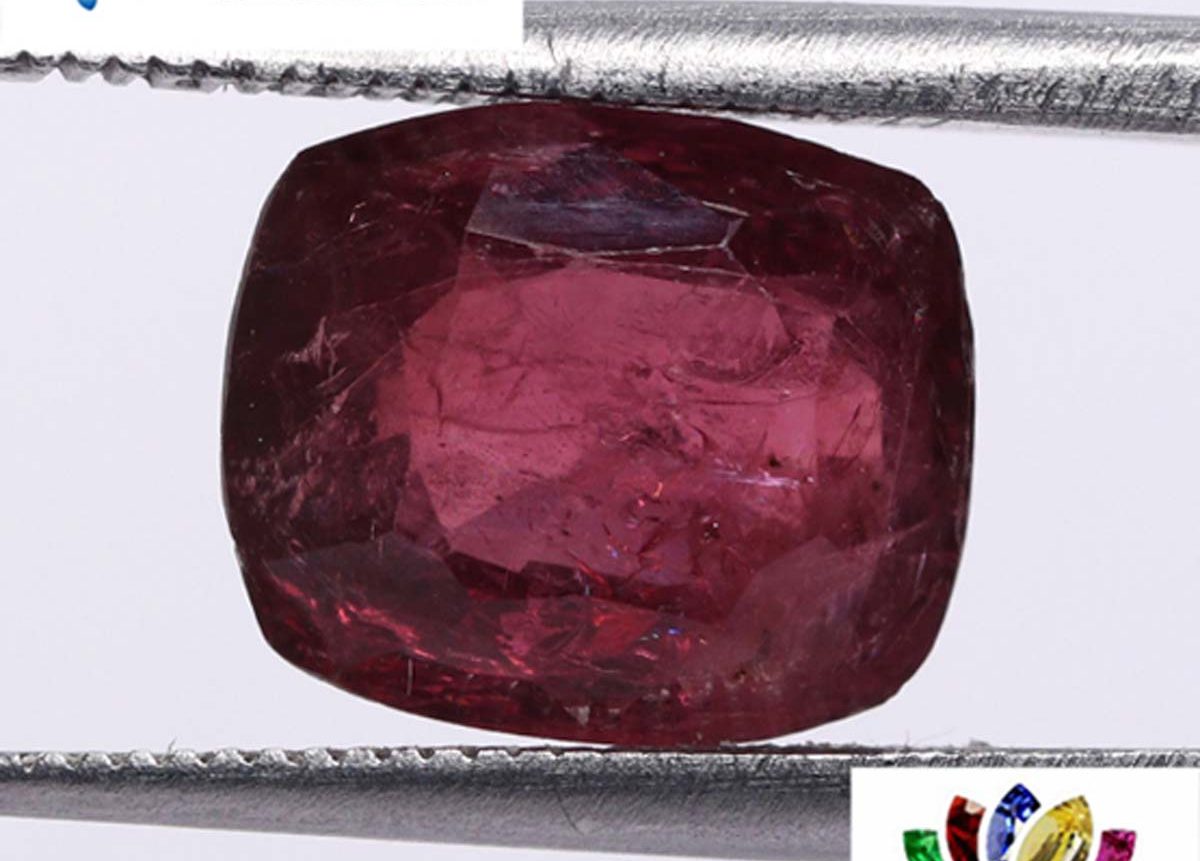 Spinel 4 Ct.