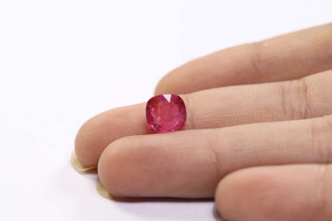 Spinel 2.39 Ct. Spinel 2.39 Ct.