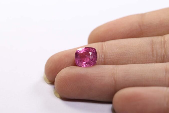Spinel 2.74 Ct. Spinel 2.74 Ct.