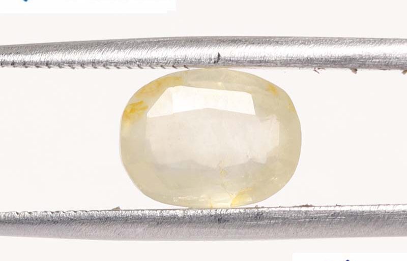 Yellow Sapphire 2.84 Ct.