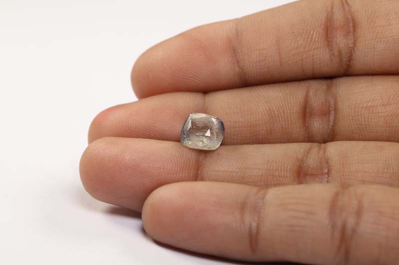 Yellow Sapphire 4.63 Ct. Yellow Sapphire 4.63 Ct.