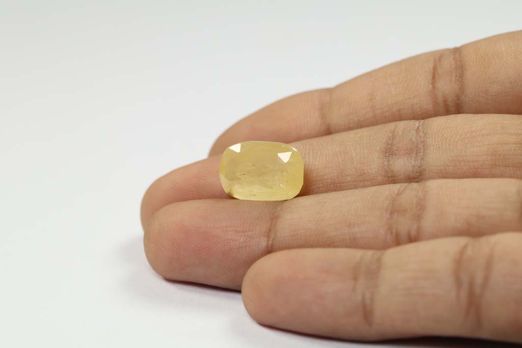Yellow Sapphire 10.57 Ct.