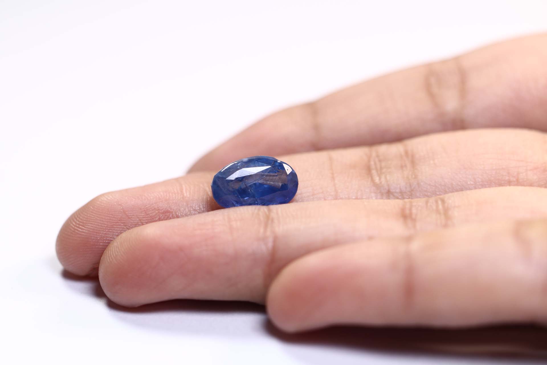 Blue Sapphire 5.81 Ct.