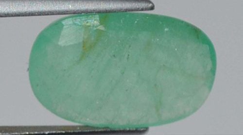 Emerald 3.81 Ct. Emerald 3.81 Ct.