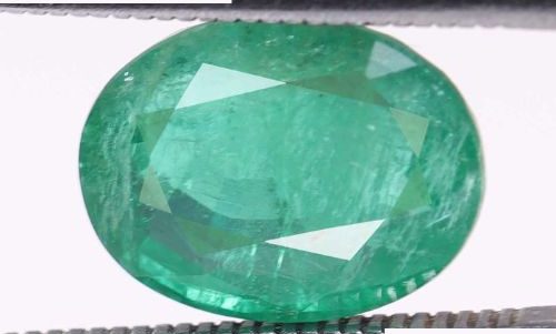 Emerald 4.18 Ct. Emerald 4.18 Ct.