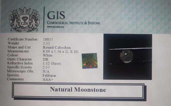 Moonstone 2.55 Ct.