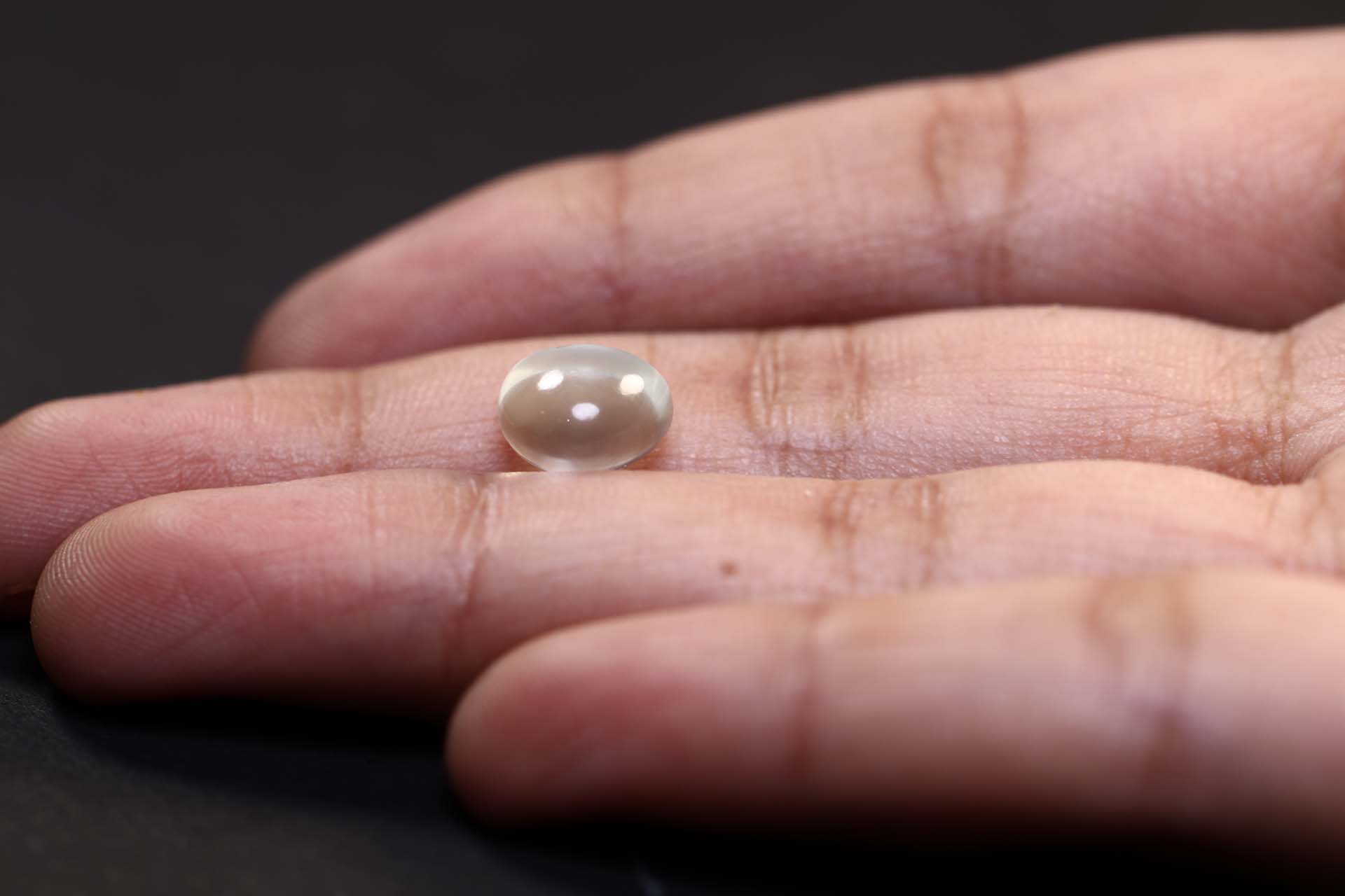 Moonstone 2.96 Ct.