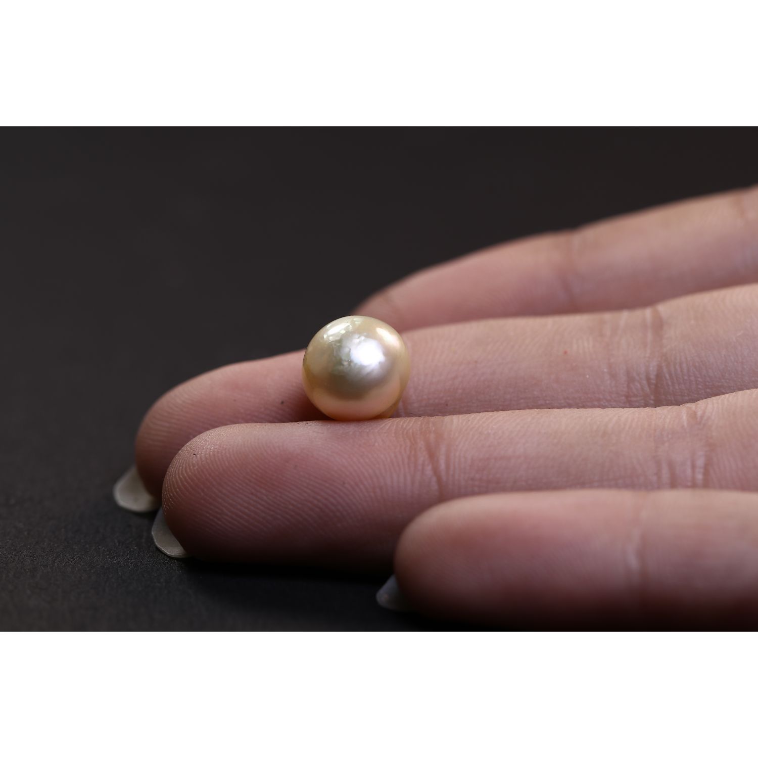 PEARL 5.82 Ct.