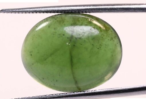 Green Serpentine 6.15 Ct.