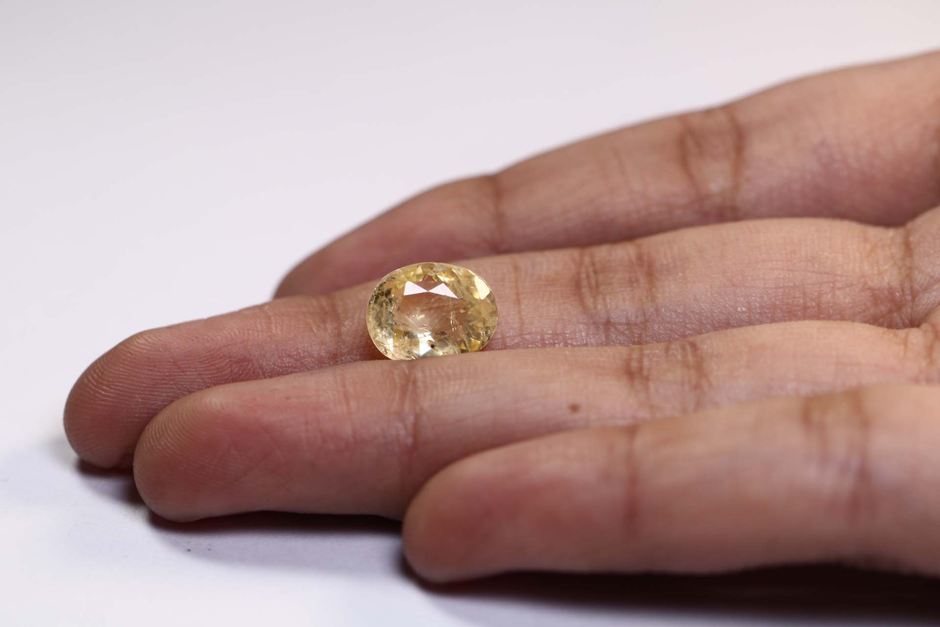 Yellow Sapphire 5.09 Ct. Yellow Sapphire 5.09 Ct.
