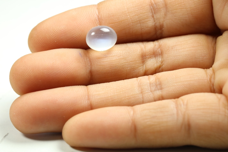 Moonstone 3.71 Ct.