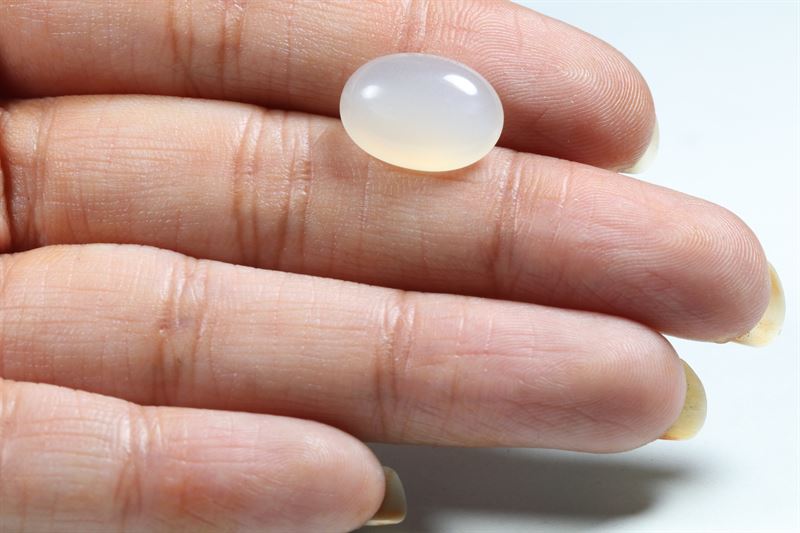 Moonstone 6.06 Ct.