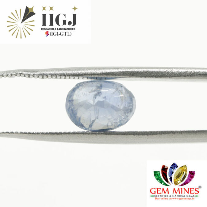 BLUE SAPPHIRE 4.11 Ct.