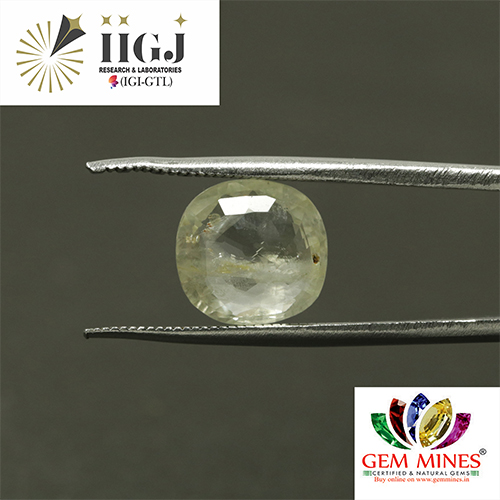 YELLOW SAPPHIRE 4.41 Ct.
