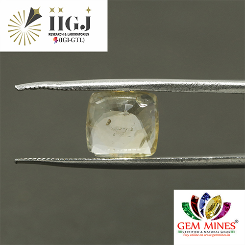 YELLOW SAPPHIRE 4.07 Ct.