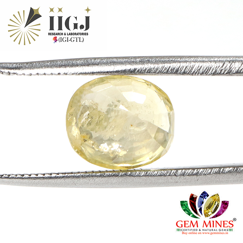 YELLOW SAPPHIRE 4.23 Ct.